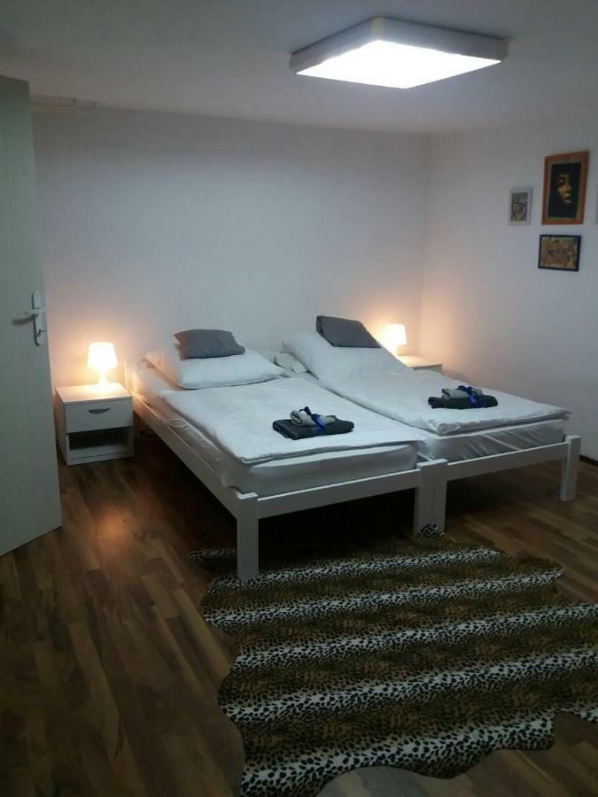 Apartman Romy Pančevo Esterno foto